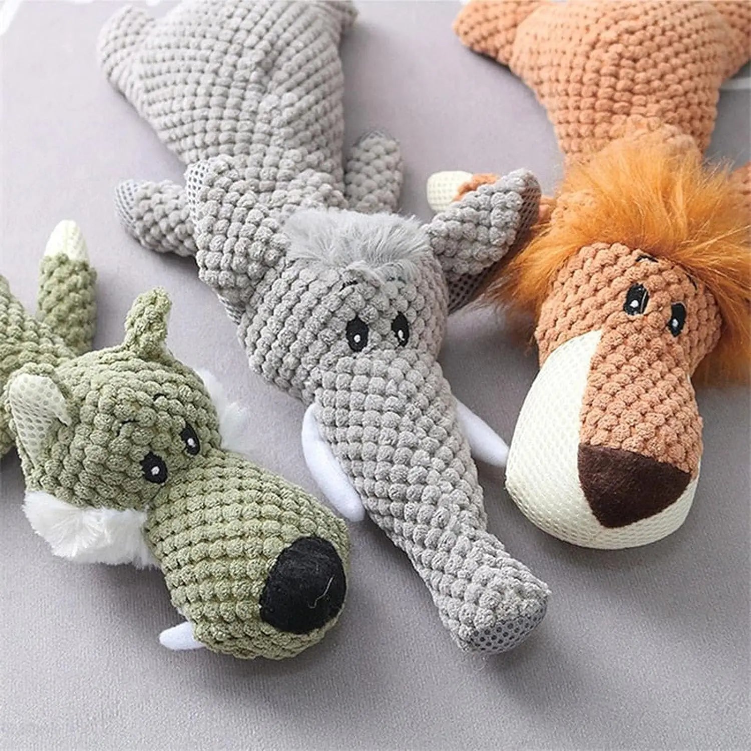 Durable Squeaky Dog Plush Chew Toy – Soft Fleece, Cute Stuffed Pet Molar Toy, Dog Accessories